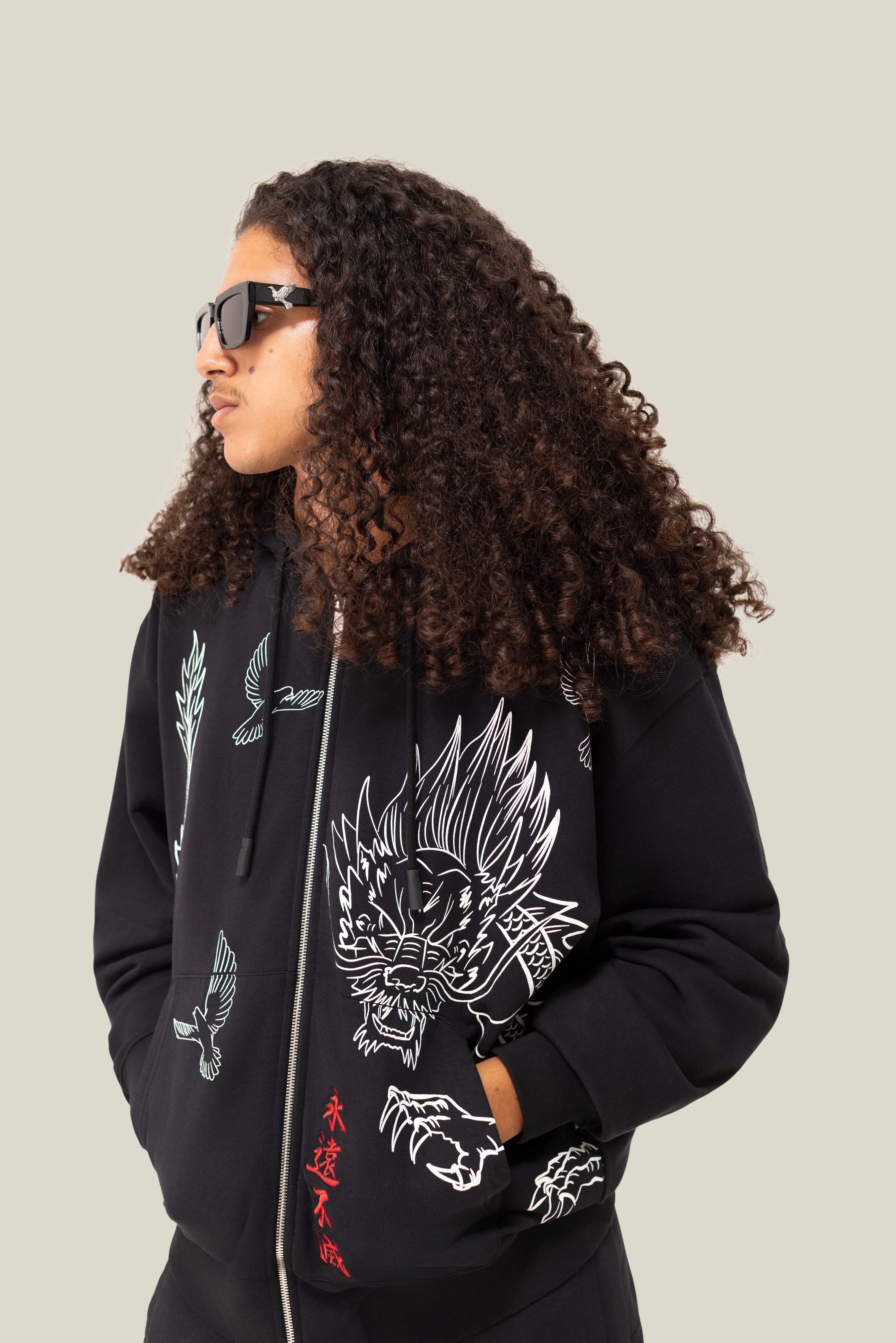 3.PARADIS x BRUCE LEE: Dragon Hooded Sweater