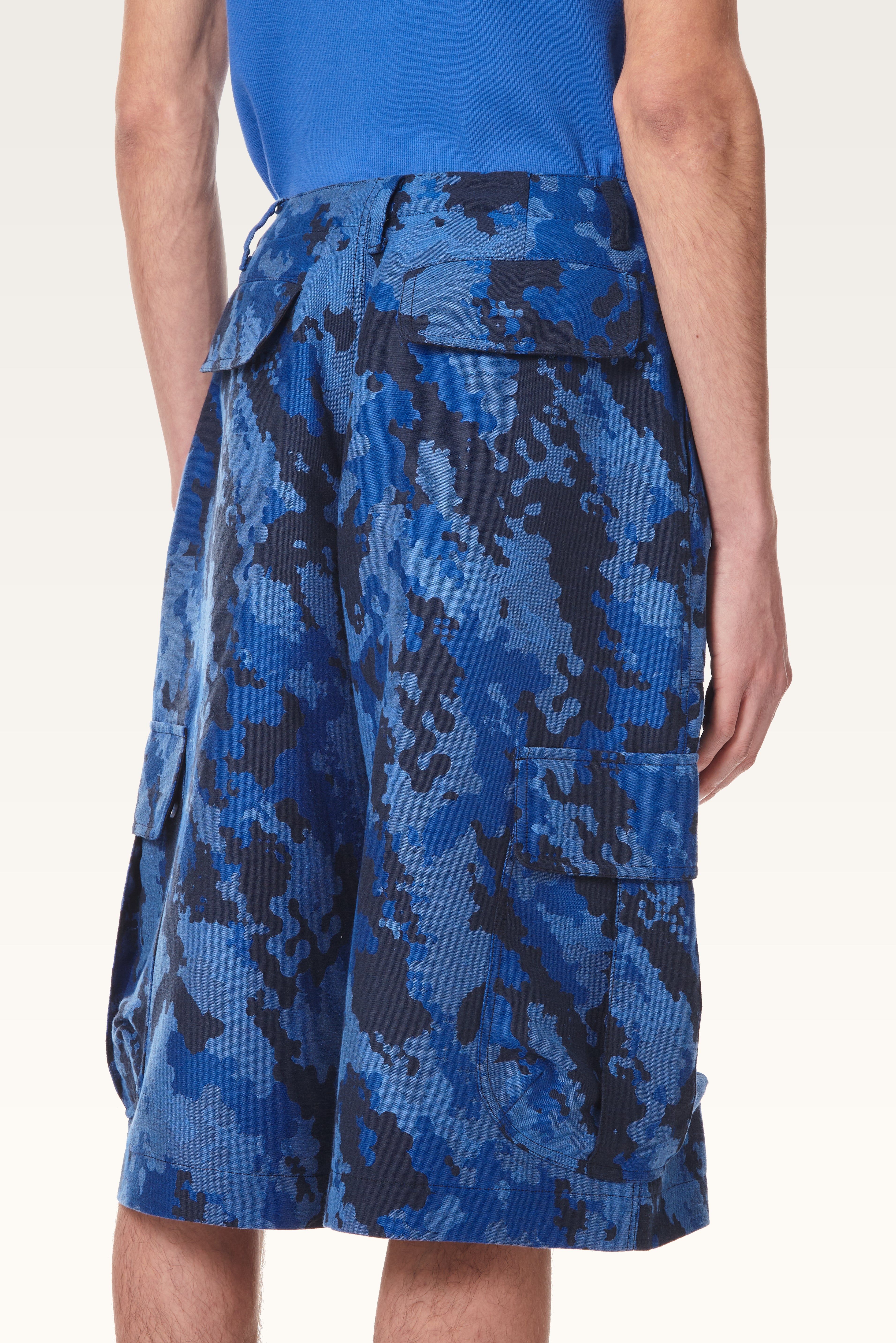 Jacquard Dove-Camo Cargo Shorts