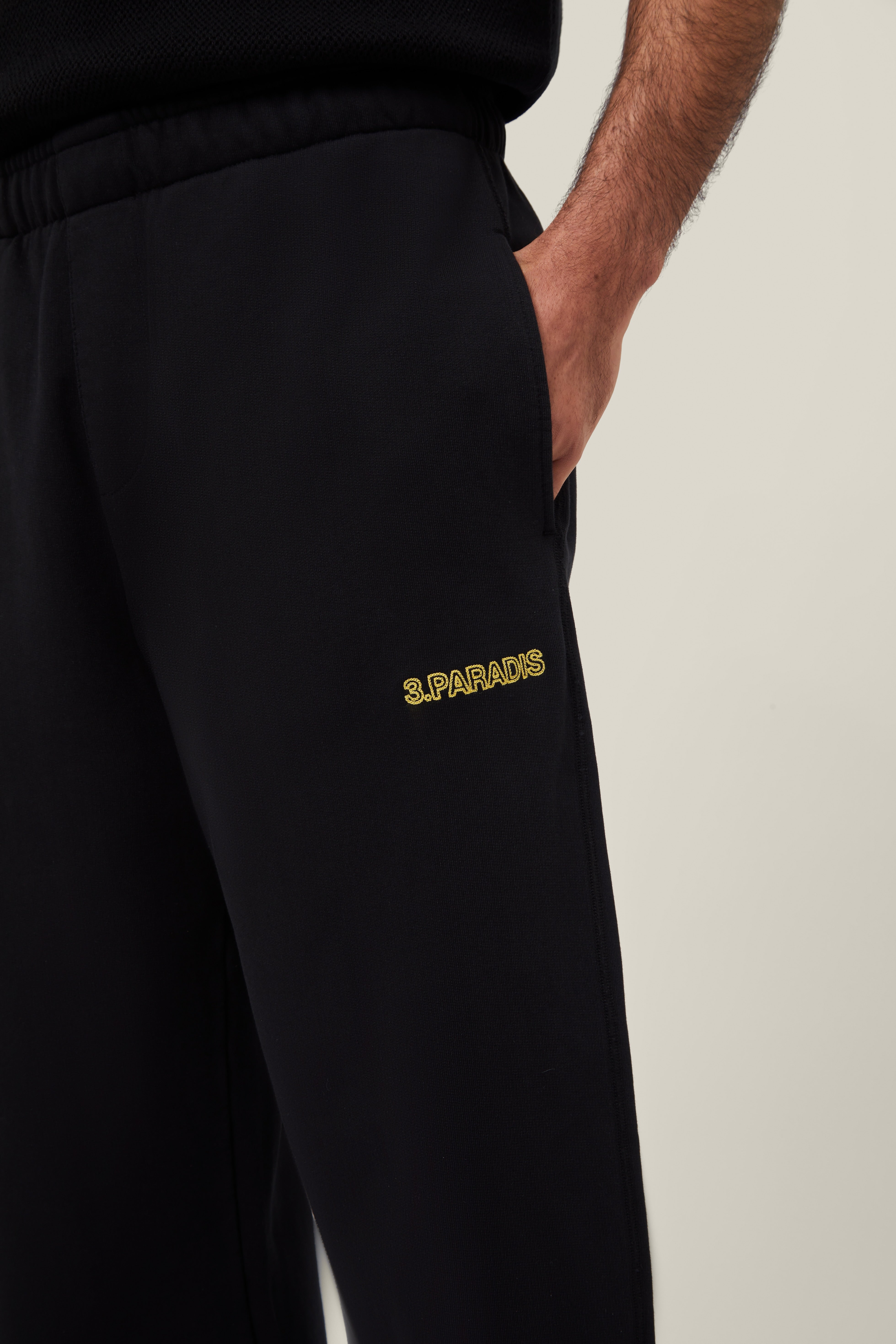 3.PARADIS Lounge Pants