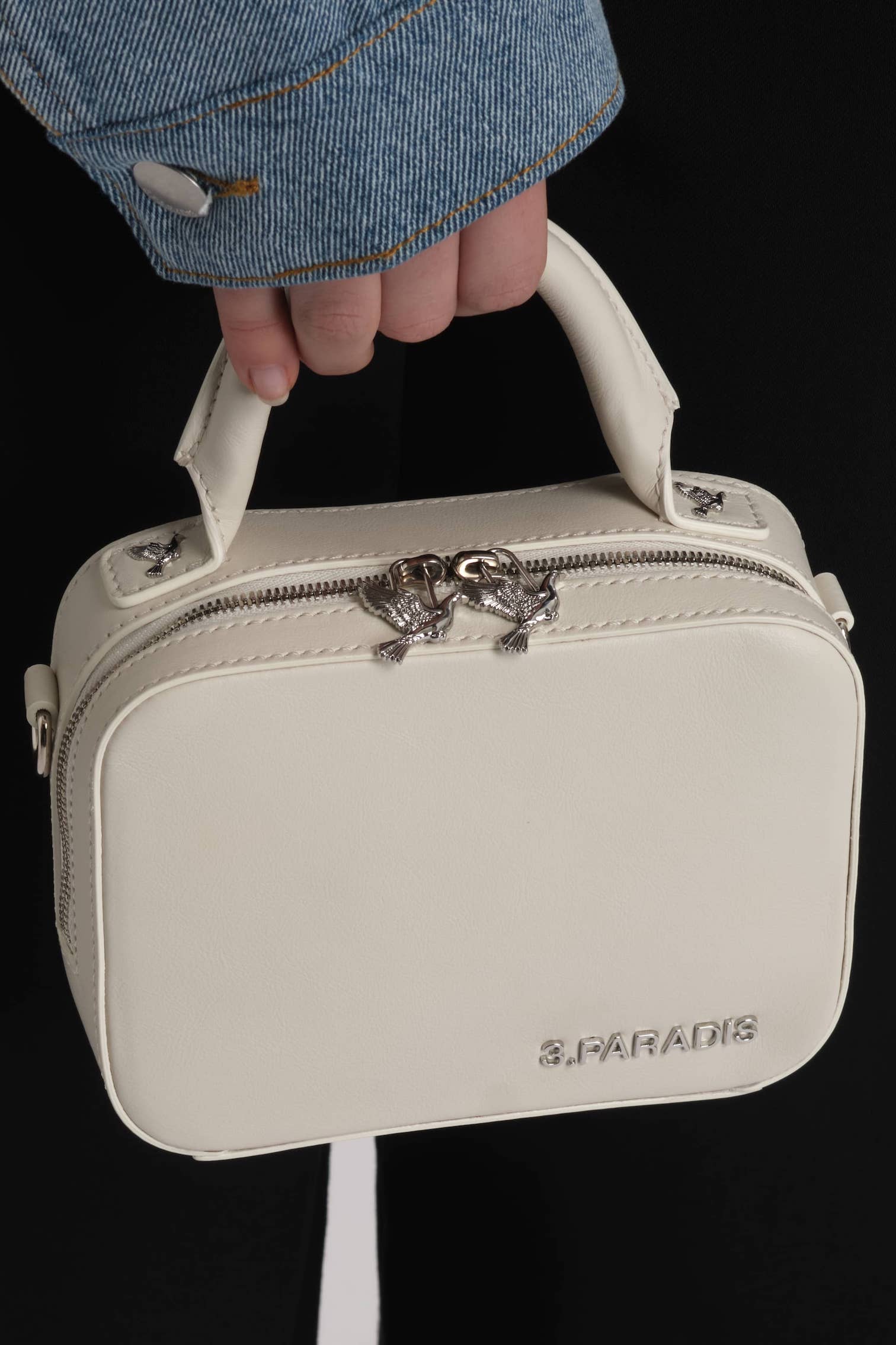 L'attaché Mini