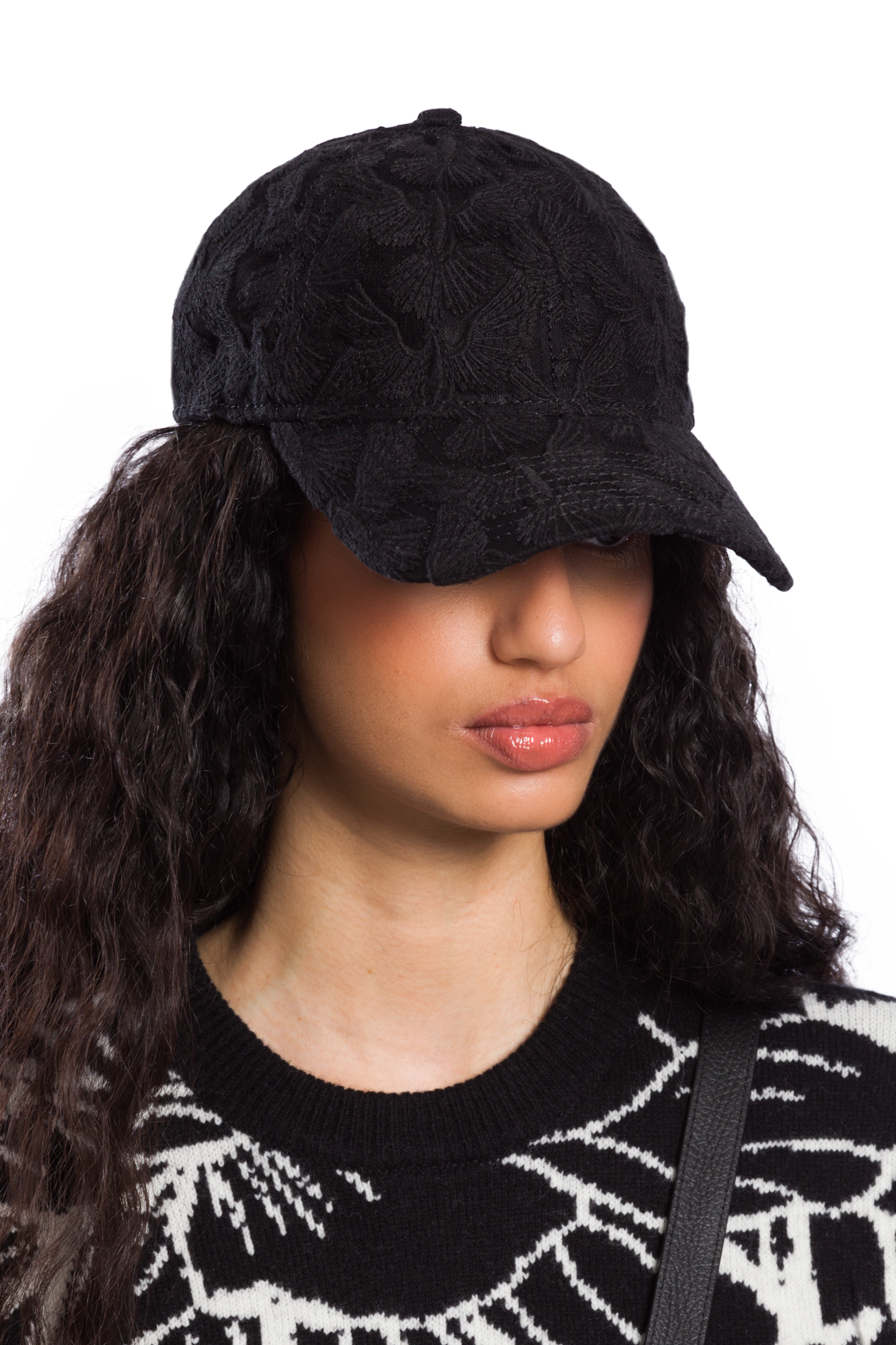 3.PARADIS & New Era - Black 9TWENTY Cap Unity Tulle Doves