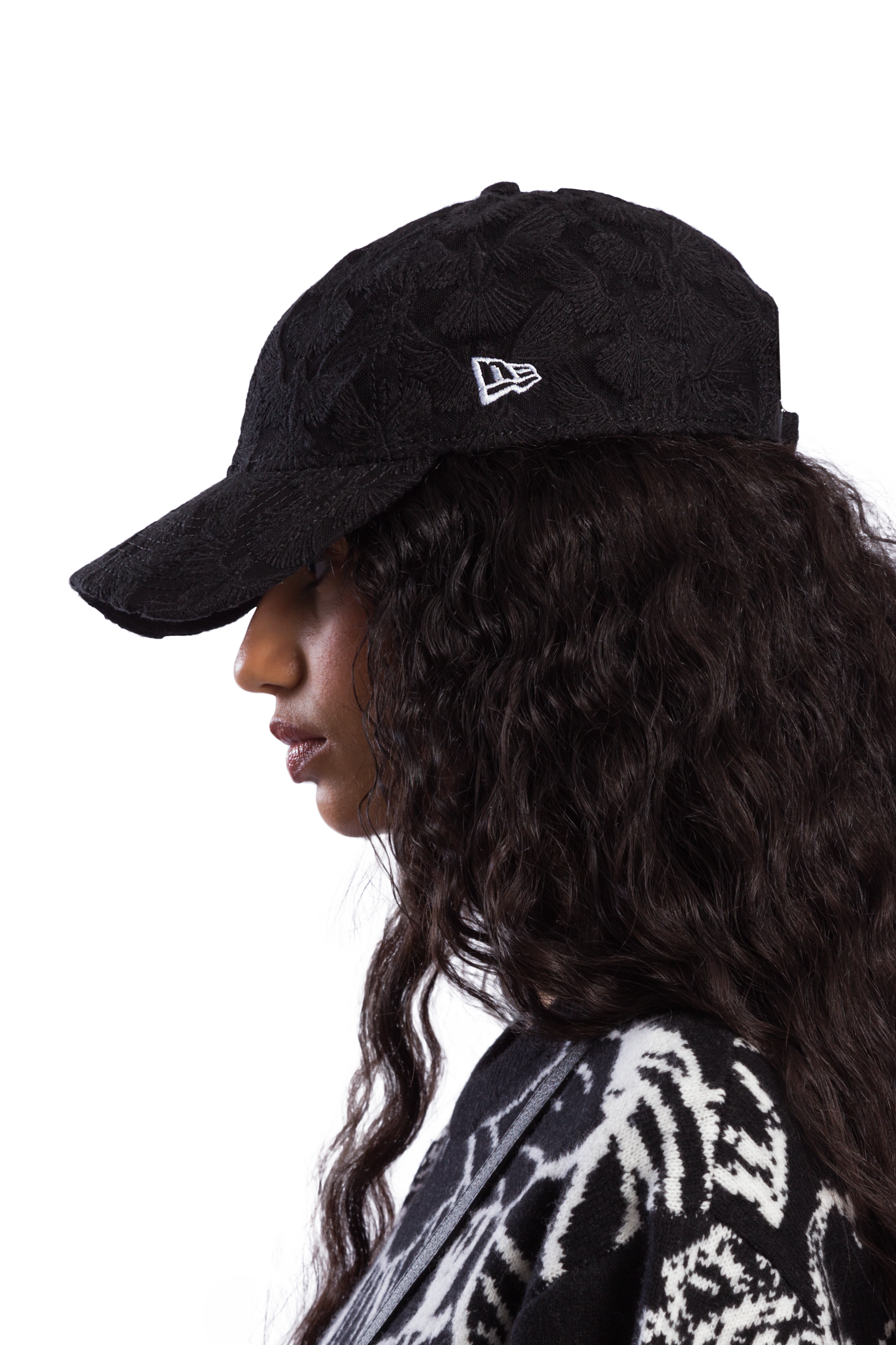 3.PARADIS & New Era - Black 9TWENTY Cap Unity Tulle Doves